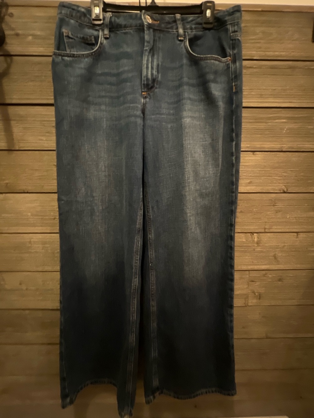 Zara Wide-Leg Flared Jeans in Dark Blue Wash